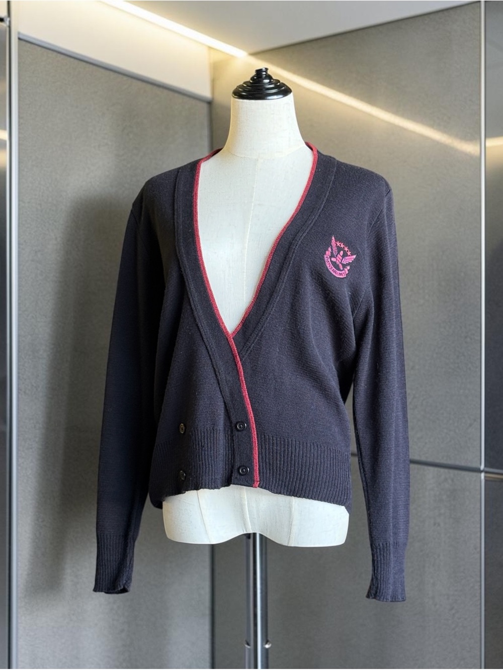Vintage 70s/80sUnited Airlines Flight Attendant Uniform Sweater Medium Black Red
